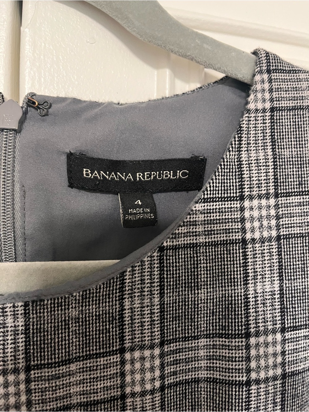 Banana Republic Black and Gray Plaid Sleeveless Sheath Dress - Picture 6 of 6